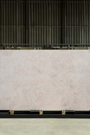 T-ONE Crystallus Plaka