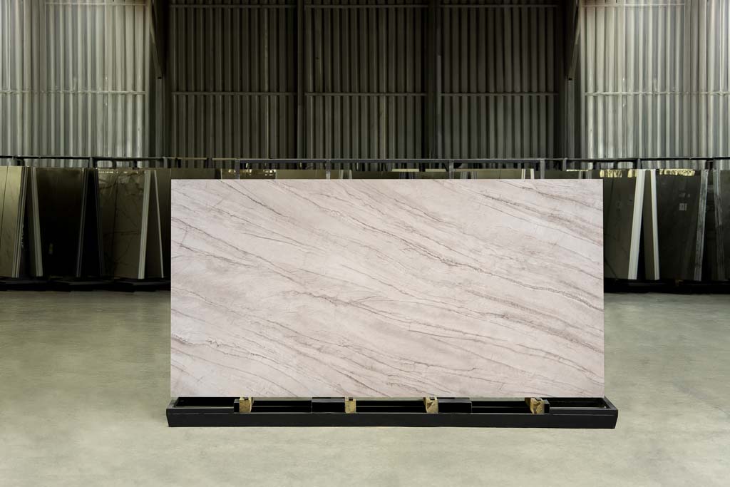 T-ONE Platinus Plaka