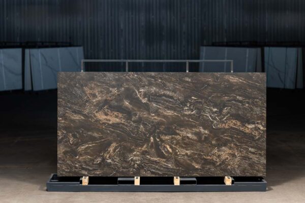 T-ONE Versailles Plaka