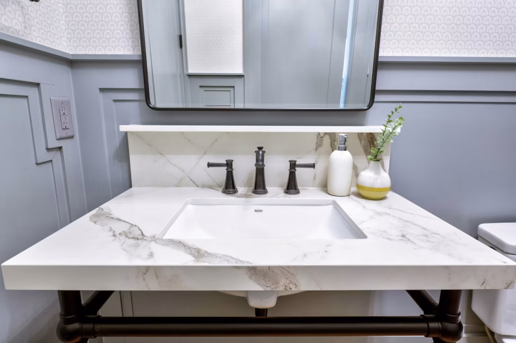 Lucid Porselen Banyo