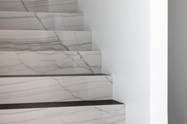 White Macaubas Porselen Mutfak Tezgahı