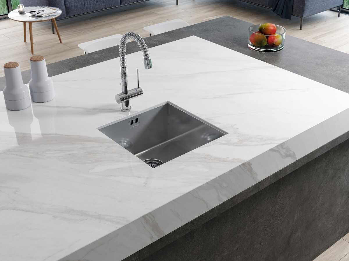 Coverlam Calacata Blanco | Porselen Mutfak Tezgahı