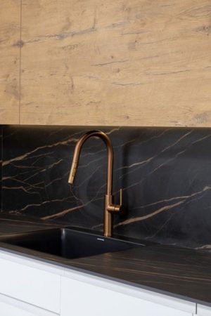 Ascale Laurent Black 12mm Porselen Tezgah