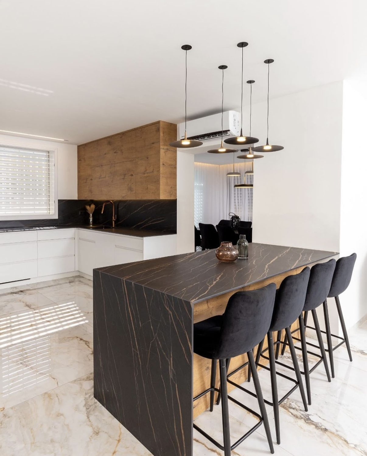 Ascale Laurent Black 12mm Porselen Tezgah