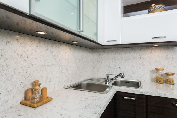 Belenco Antique White 20mm Kuvars Tezgah