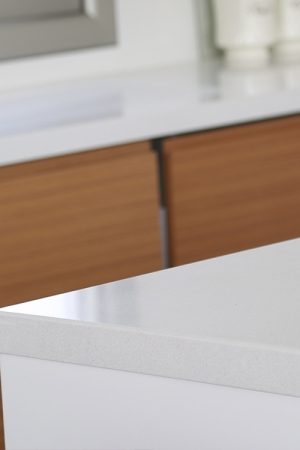 Belenco Juliet 20mm Kuvars Tezgah