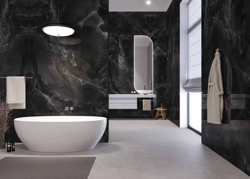 Siyah zemin üzerine beyaz damarlı Lapidura Alabastro Black porselen levha ile kaplanmış modern lüks banyo duvarları.