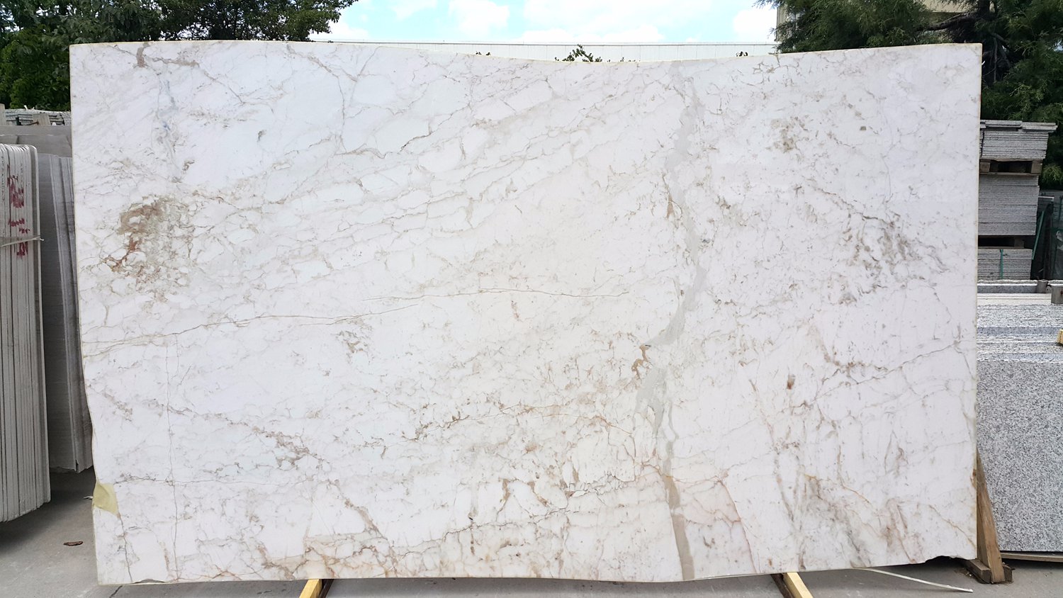 Calacatta Oro Mermer Plaka - Görsel 4