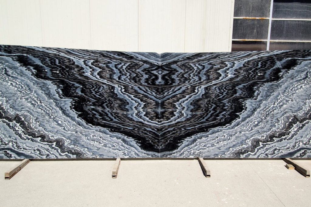 Mercury Black Dark Mermer Plaka