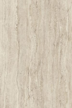 Bej tonlarında, dikey damarlı ve doğal traverten taşı dokusuna sahip Travertino Stone Beige porselen yüzey plakası.