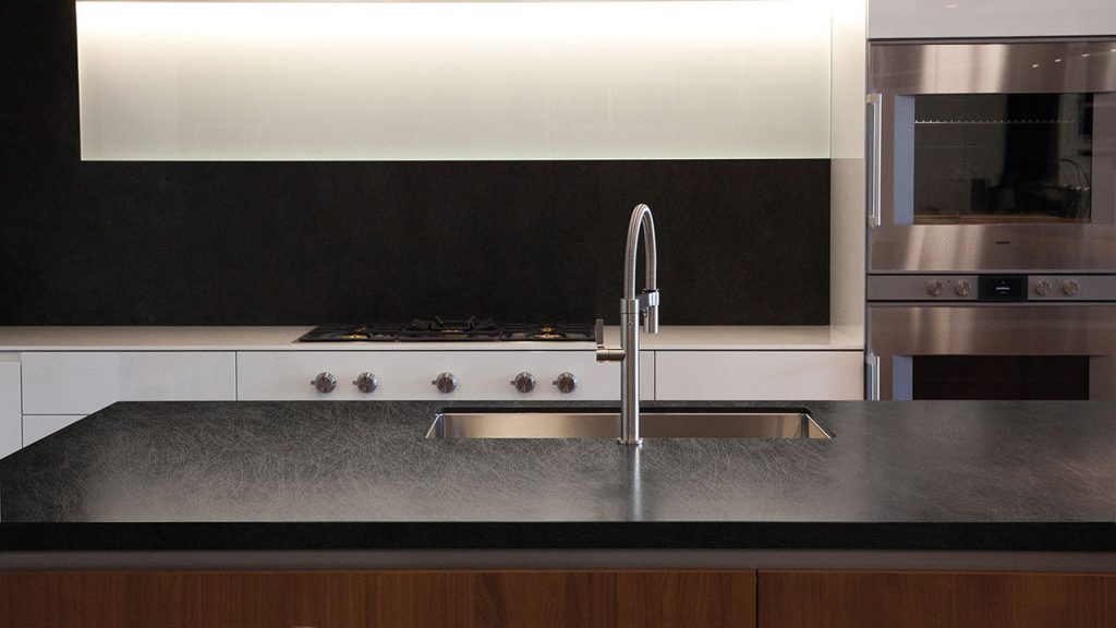Laminam Seta Liquorice